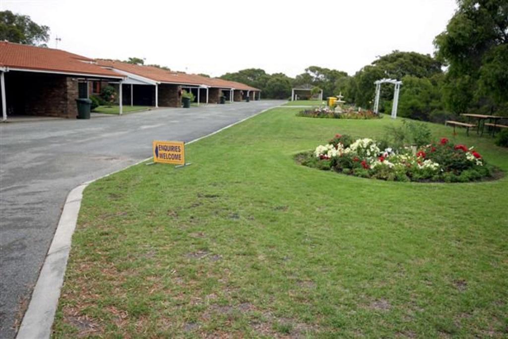 Emu Beach Chalets Albany Bagian luar foto